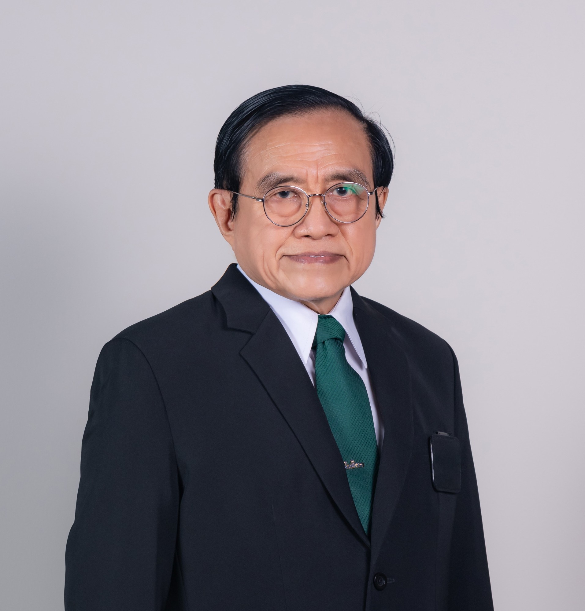 Assoc.Prof.Dr. Virat Vongsaengnak